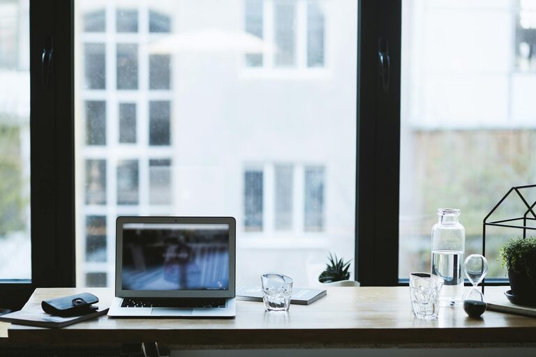 Tips for Creating an Effective Home Office Space to Boost Productivity
